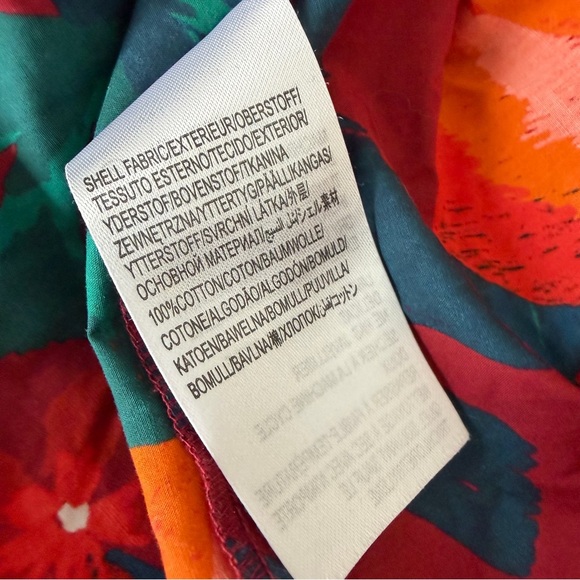 Farm Rio Poplin V-Neck Blouse Size Medium Floral Cotton Top Long Sleeve - Picture 9 of 11